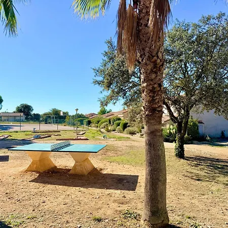Nyaraló Le Mazet Des Cigales, 4pers Piscine A *